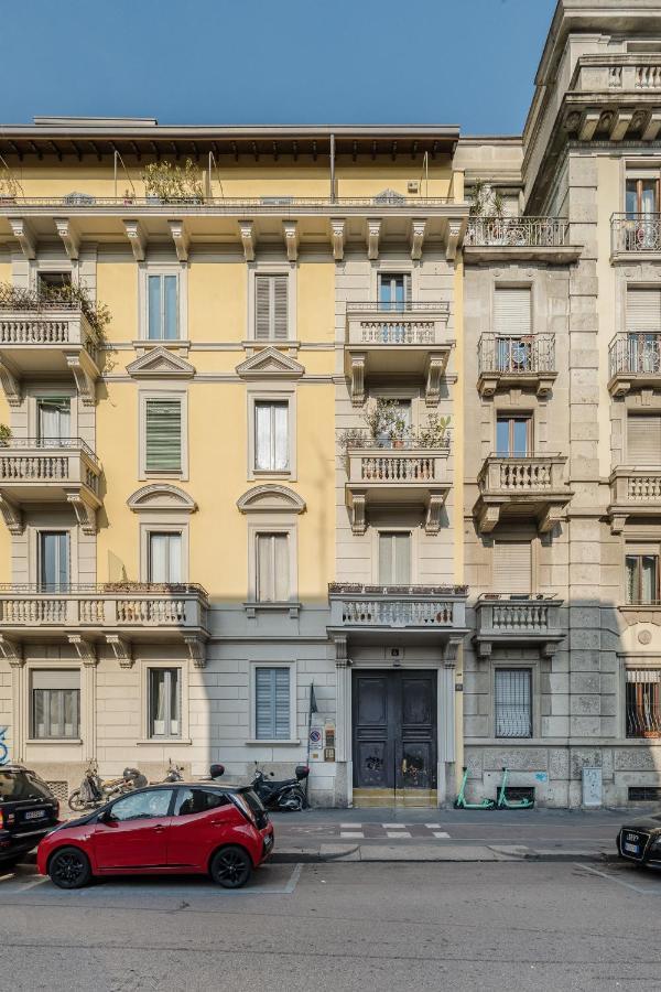 Casa Unica Milano - Elegant Apartment With Balcony - Centrale 1 Kültér fotó